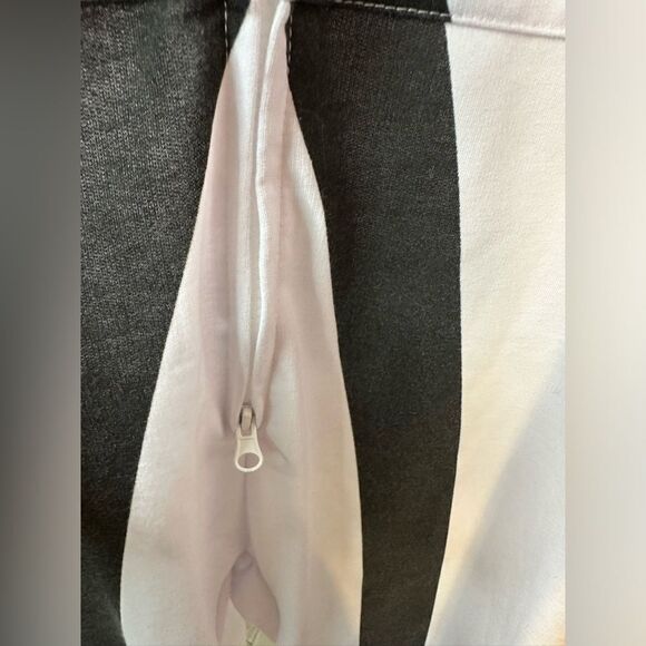 NWOT TIPSY ELVES Unisex Stick Figure One Piece Zip Up Costume Halloween - Size X - Picture 4 of 9